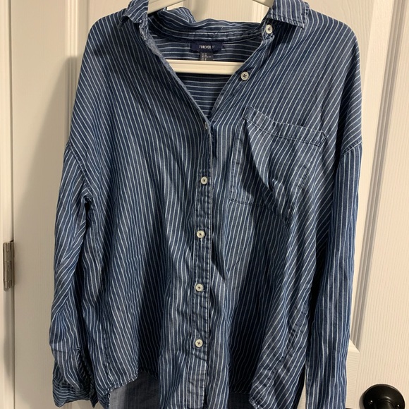 Ladies long, striped button up shirt - Picture 1 of 2